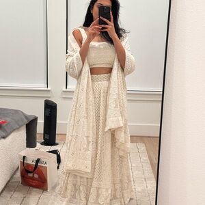 Elegant Cream Real Laknavi Lengha